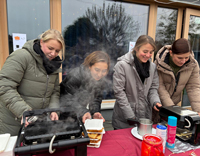 Lichterfest zu St. Martin im Kindergarten An der Windmühle Waffelverkauf Elternbeitrat