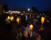 Lichterfest zu St. Martin im Kindergarten An der Windmühle Start des Lichterumzugs